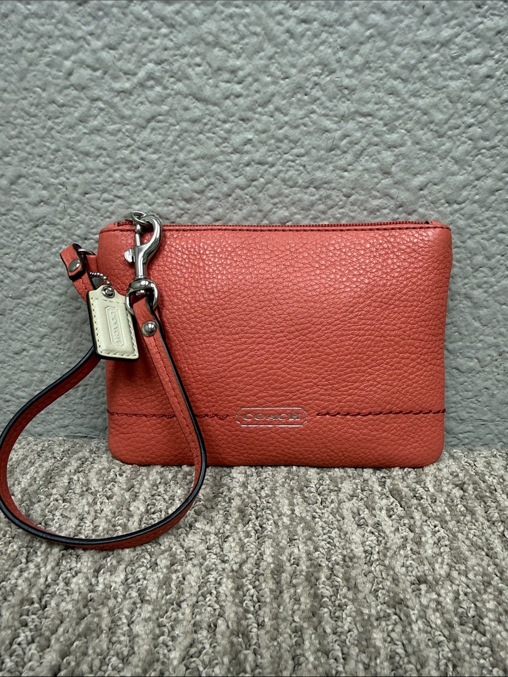 Vintage Y2K COACH Pebbled Leather Wristlet in Coral